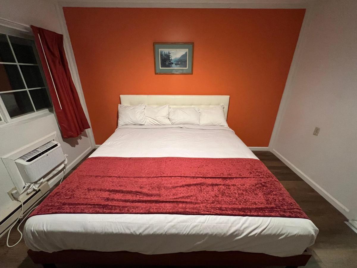 King Room,1407646304:JPEG