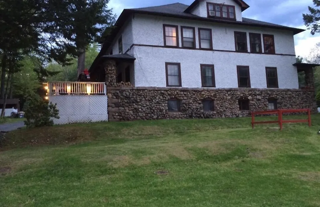 Rock Castle Resort-1