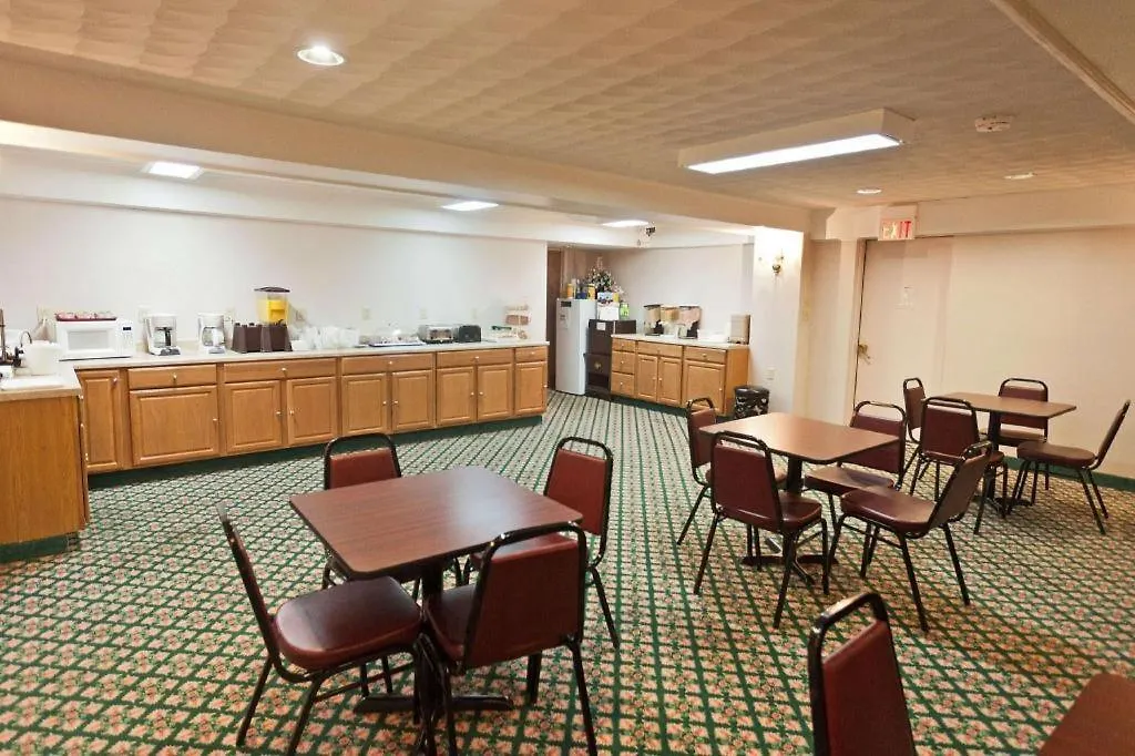 Baymont By Wyndham Lake George-1