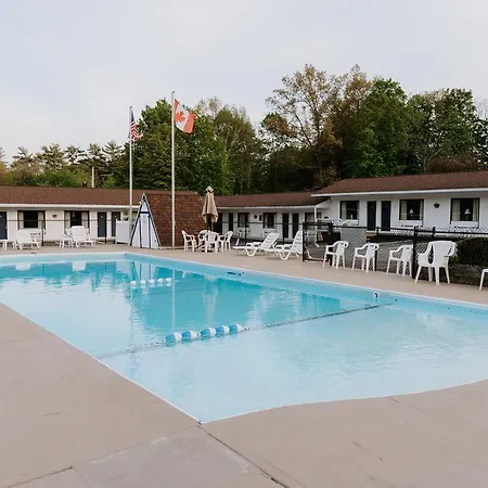 Blue Moon Motel-3