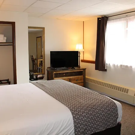 Bayside Resort, Lake George Ny-2