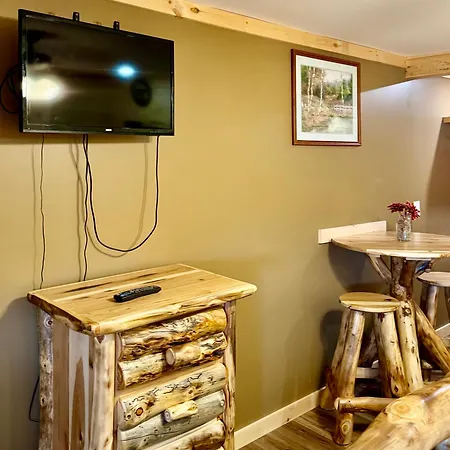 The Lake George Inn-2