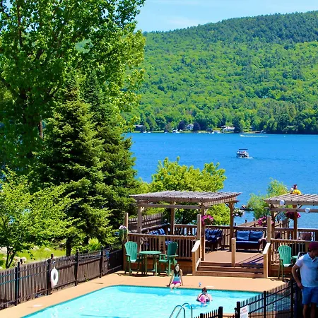 The Sundowner On Lake George-2