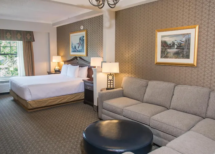 Lake George HotelsFort William Henry