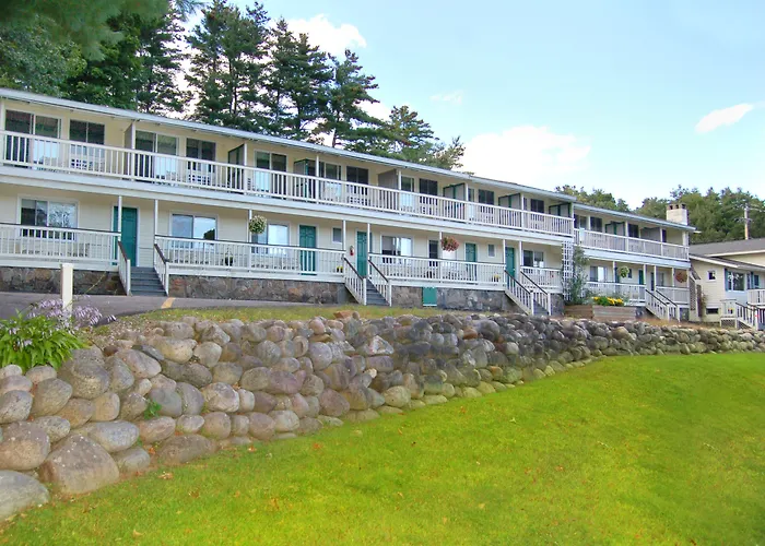 Inn On The Hill Lake George
